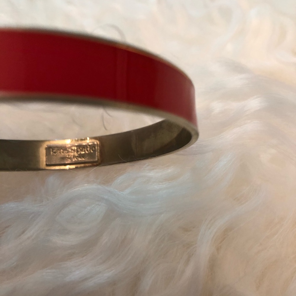 Beautiful Bangle - Picture 3 of 3